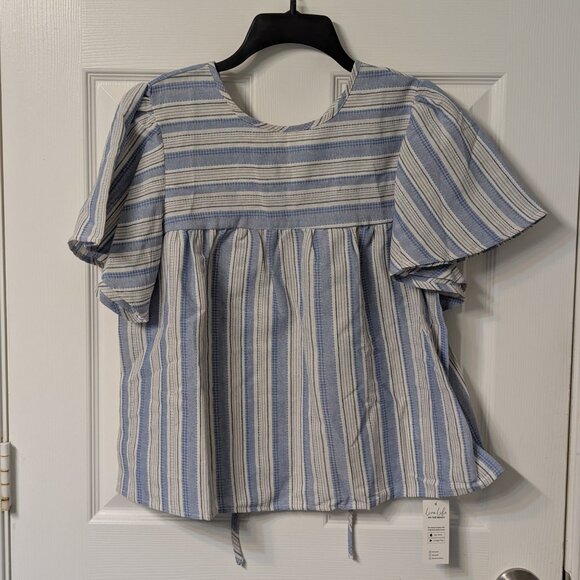 Women's Cupshe Flared Sleeve Top - Small - Picture 2 of 4